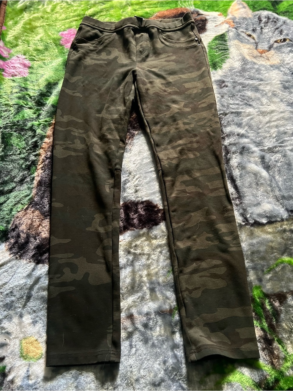 Camo Stretch Pants - Olive Green
